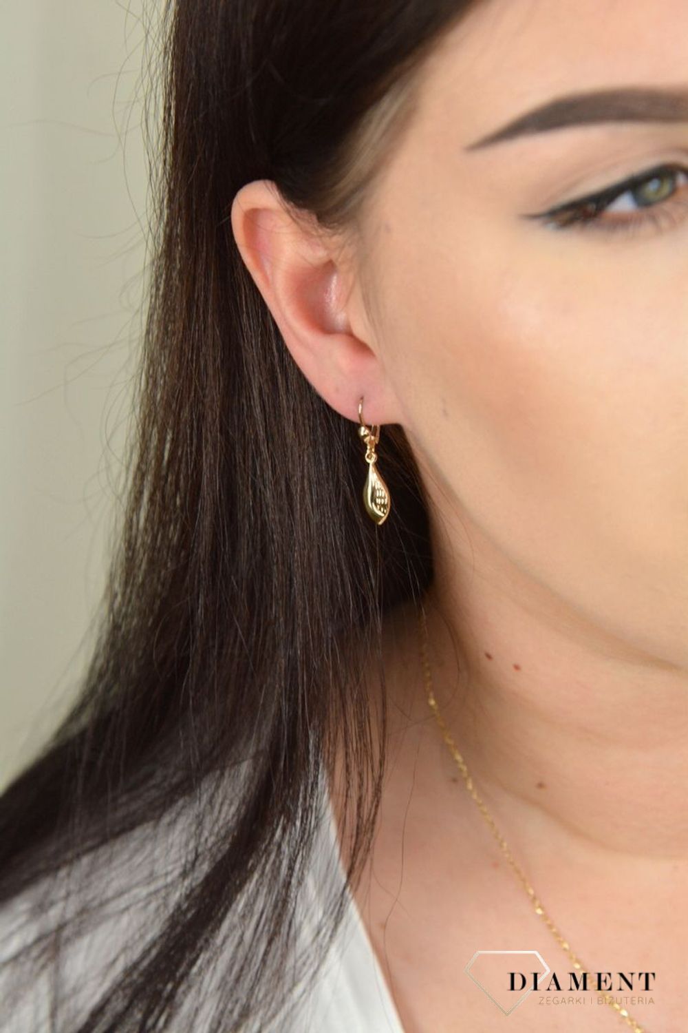 Złote kolczyki wiszące o ponadczasowym wzorze KL 9515.jpg